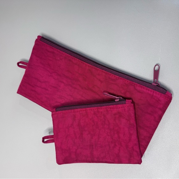 Handmade Nylon Pouches - Picture 4 of 4